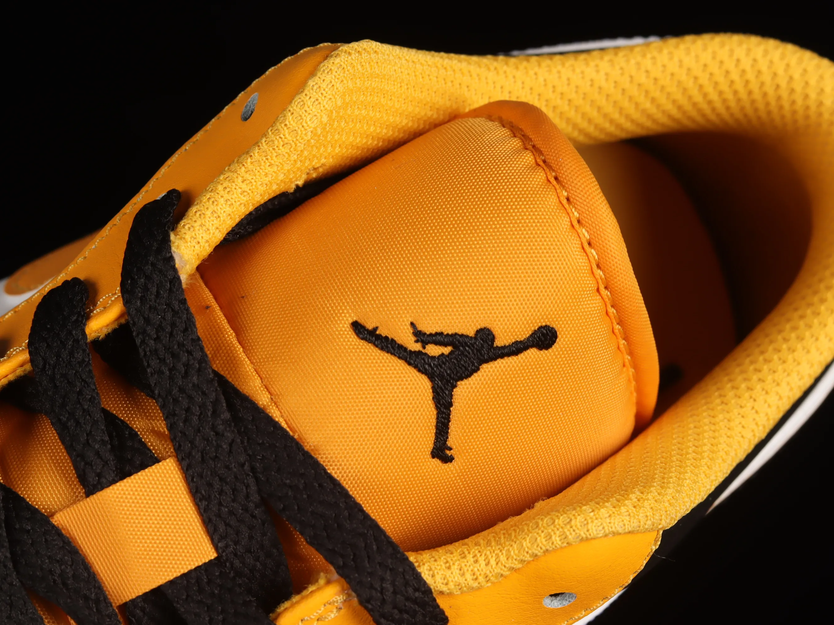 All categories Air Jordan Jordan series basketball shoes Air Jordan 1 Low G version pure original Air Jordan 1 Low "Taxi" AJ1 Joe 1 Taxi 553558-701